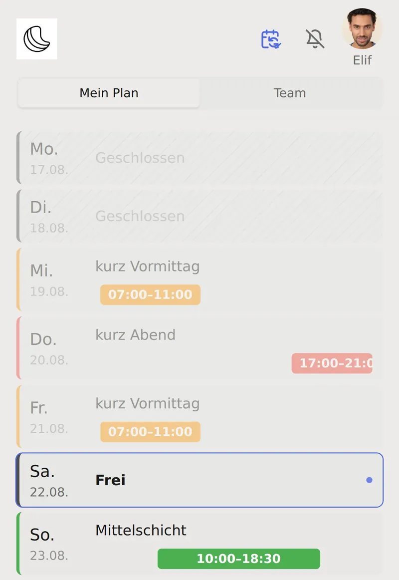Mitarbeiter-App auf dem Handy: eigener Wochenplan mit Schichten und freien Tagen